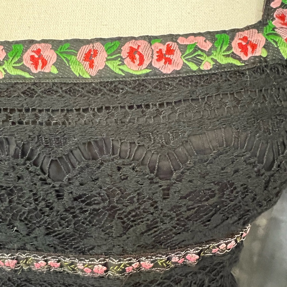 Vintage Nanette Lepore Sheer Lace Floral Ribbon Milkmaid Juliet Top - Picture 4 of 9